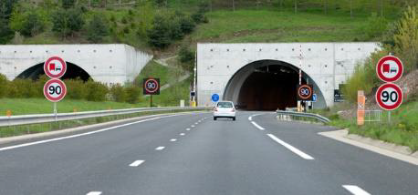 Как водитель может узнать, к какой категории относится автодорожный тоннель?